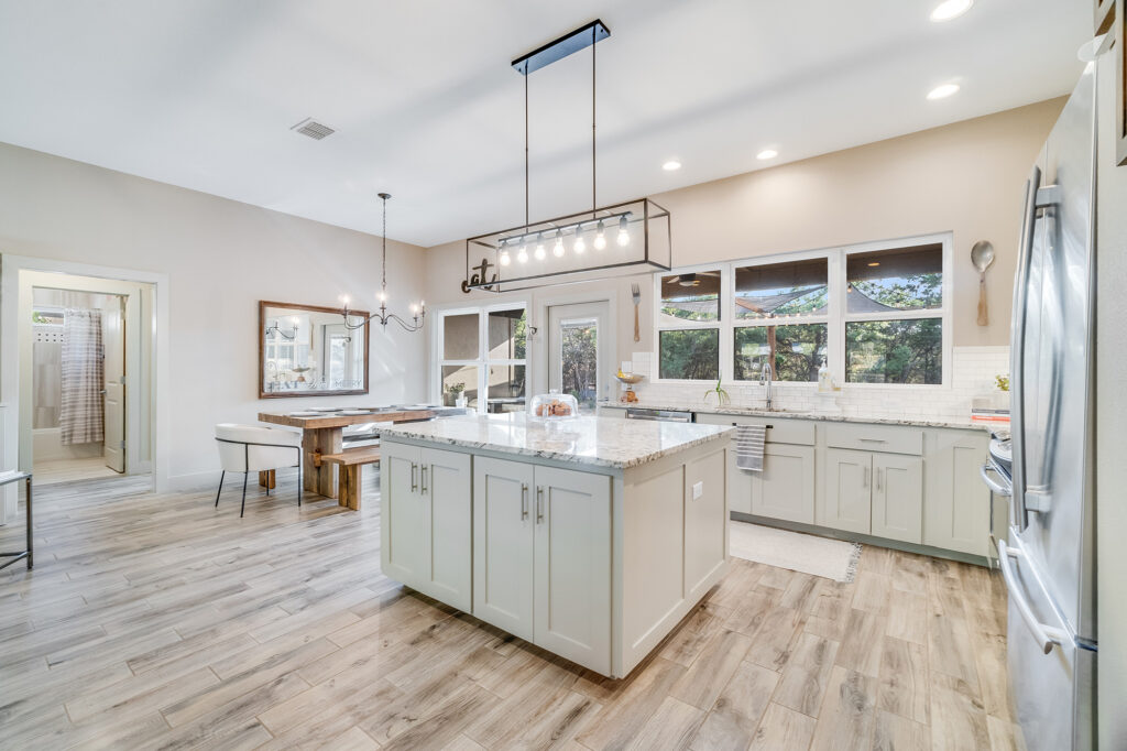 Modern laminate flooring in British Columbia | Jordans Flooring